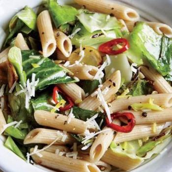 Whole Wheat Pasta with Cabbage and Sardines